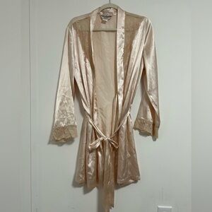 Linea Donatella Satin Cream Robe with Lace Accents